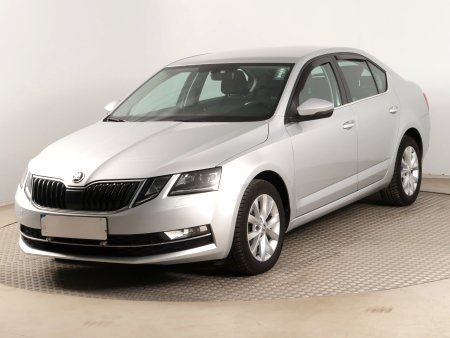 Škoda Octavia, 2018 - pohled č. 3