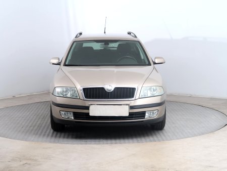 Škoda Octavia, 2006 - pohled č. 2