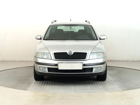 Škoda Octavia, 2006 - pohled č. 2