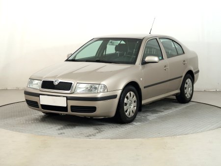 Škoda Octavia, 2004 - pohled č. 3