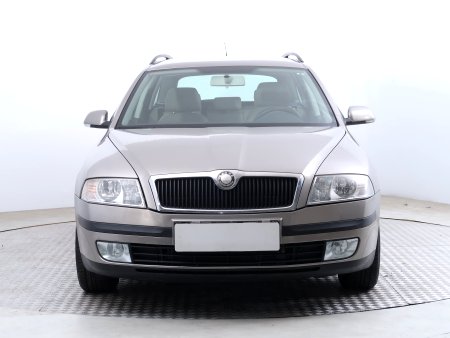 Škoda Octavia, 2008 - pohled č. 2