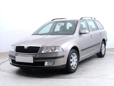 Škoda Octavia, 2008 - pohled č. 3