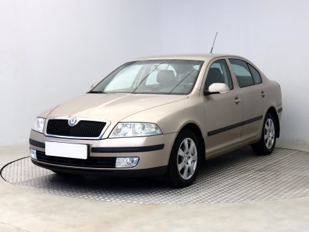Škoda Octavia, 2006 - pohled č. 3