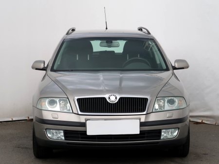 Škoda Octavia, 2006 - pohled č. 2