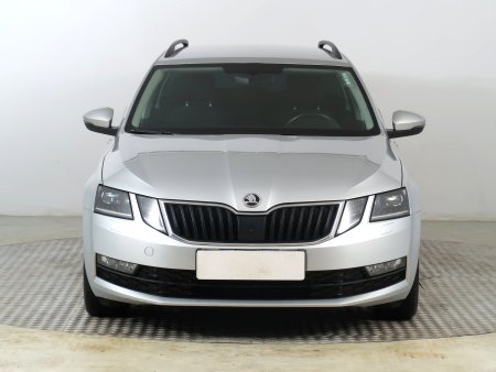 Škoda Octavia, 2019 - pohled č. 2