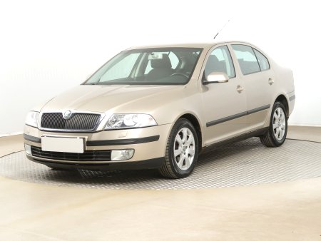 Škoda Octavia, 2004 - pohled č. 3