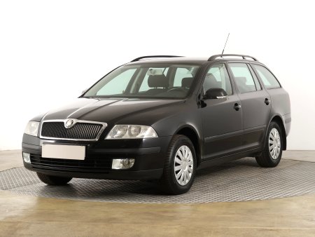 Škoda Octavia, 2008 - pohled č. 3
