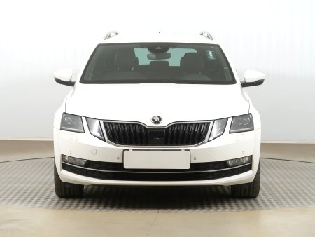 Škoda Octavia, 2019 - pohled č. 2