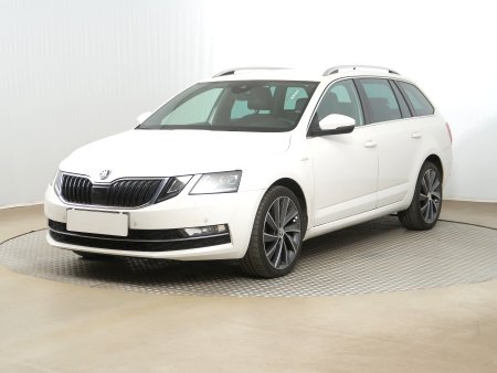 Škoda Octavia, 2019 - pohled č. 3