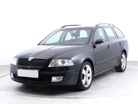 Škoda Octavia, 2006 - pohled č. 3