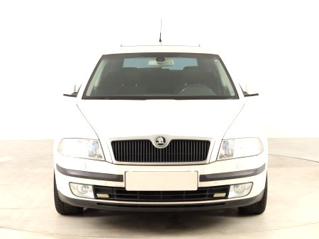 Škoda Octavia, 2008 - pohled č. 2