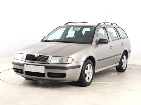 Škoda Octavia, 2008 - pohled č. 3