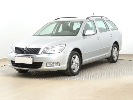 Škoda Octavia, 2011 - pohled č. 3