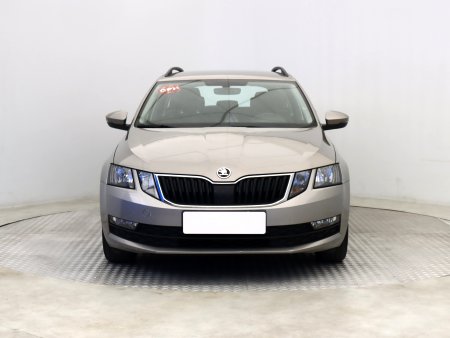 Škoda Octavia, 2019 - pohled č. 2