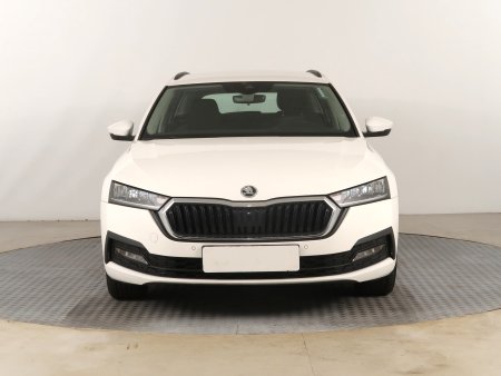Škoda Octavia, 2022 - pohled č. 2