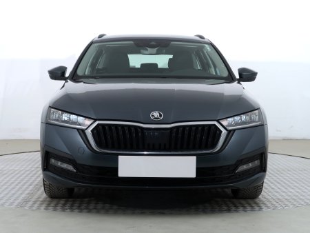 Škoda Octavia, 2022 - pohled č. 2
