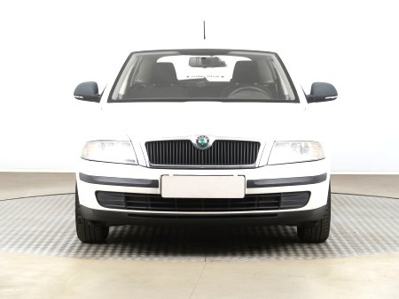 Škoda Octavia, 2011 - pohled č. 2