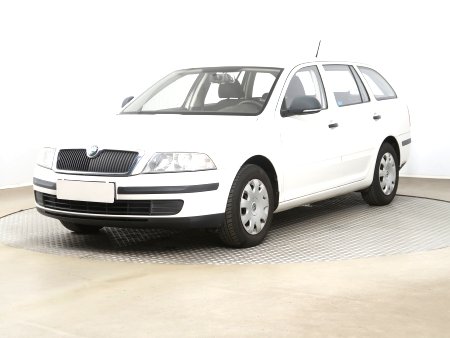 Škoda Octavia, 2011 - pohled č. 3