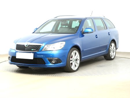 Škoda Octavia, 2012 - pohled č. 3