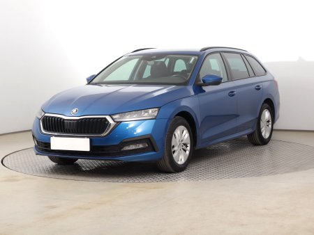 Škoda Octavia, 2021 - pohled č. 3