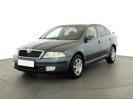 Škoda Octavia, 2004 - pohled č. 3