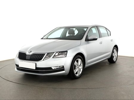 Škoda Octavia, 2019 - pohled č. 3