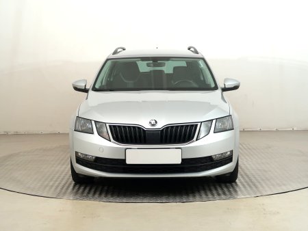 Škoda Octavia, 2018 - pohled č. 2