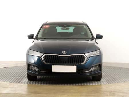 Škoda Octavia, 2022 - pohled č. 2