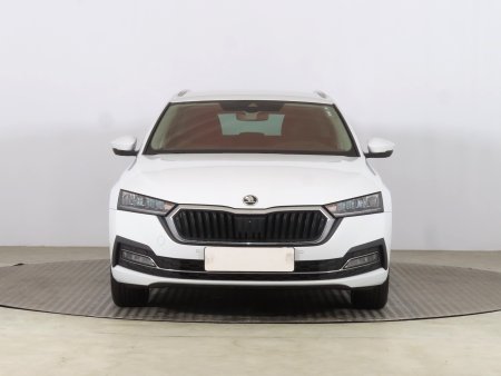 Škoda Octavia, 2022 - pohled č. 2