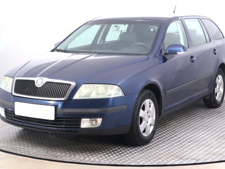 Škoda Octavia, 2006 - pohled č. 3