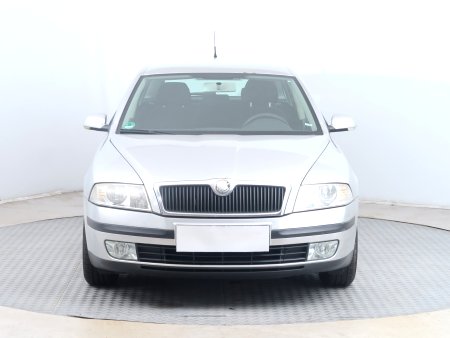 Škoda Octavia, 2006 - pohled č. 2