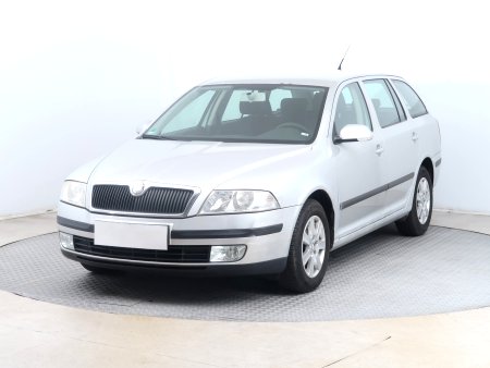 Škoda Octavia, 2006 - pohled č. 3