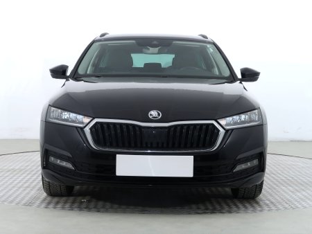 Škoda Octavia, 2021 - pohled č. 2