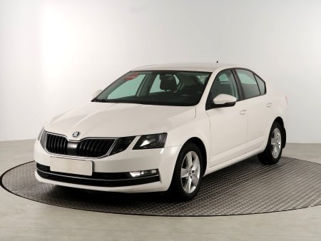 Škoda Octavia, 2019 - pohled č. 3