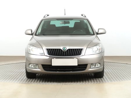 Škoda Octavia, 2012 - pohled č. 2