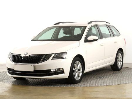 Škoda Octavia, 2018 - pohled č. 3