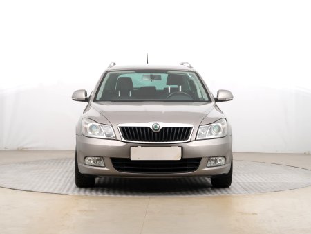 Škoda Octavia, 2012 - pohled č. 2