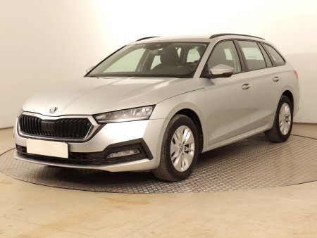 Škoda Octavia, 2021 - pohled č. 3