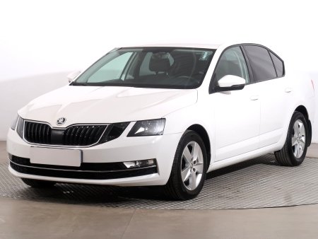 Škoda Octavia, 2019 - pohled č. 3