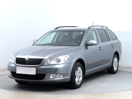 Škoda Octavia, 2012 - pohled č. 3