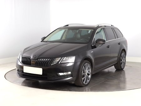 Škoda Octavia, 2018 - pohled č. 3