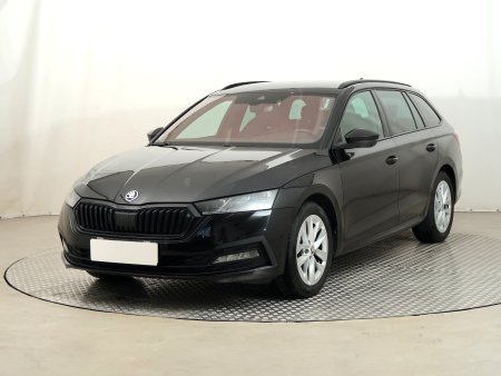 Škoda Octavia, 2021 - pohled č. 3