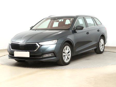 Škoda Octavia, 2020 - pohled č. 3