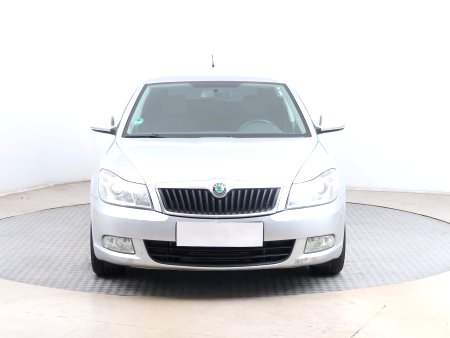 Škoda Octavia, 2012 - pohled č. 2