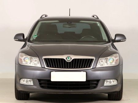 Škoda Octavia, 2012 - pohled č. 2