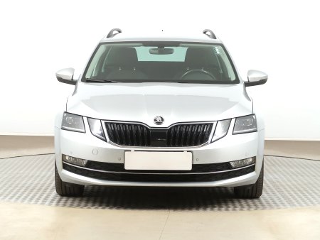 Škoda Octavia, 2019 - pohled č. 2