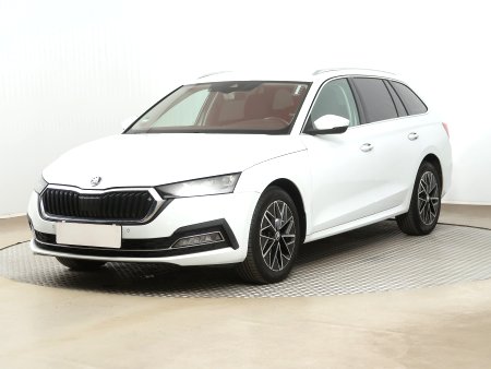 Škoda Octavia, 2021 - pohled č. 3