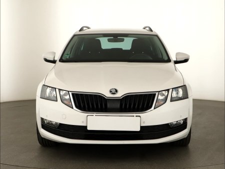 Škoda Octavia, 2018 - pohled č. 2