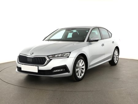 Škoda Octavia, 2024 - pohled č. 3