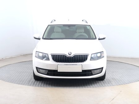 Škoda Octavia, 2015 - pohled č. 2